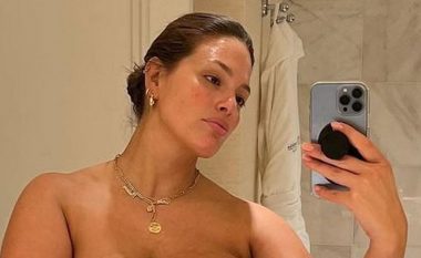 Pa ‘filler’ dhe pa zbukurime: Ashley Graham tregoi trupin pesë muaj pas lindjes së binjakëve