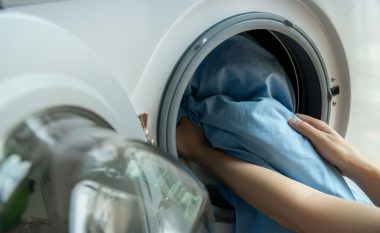 Ka një temperaturë perfekte në të cilën duhet të pastroni çarçafët tuaj për të hequr qafe të gjitha mikrobet