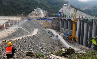 G7-ta ndan 600 miliardë dollarë për të rivalizuar projektin kinez ‘Një brez, një rrugë’