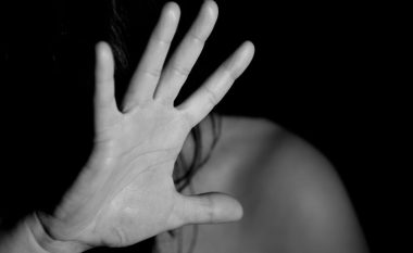 Dy persona sulmojnë seksualisht një grua në Shtime
