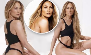 Jennifer Lopez pozon e zhveshur teksa feston 53-vjetorin duke promovuar linjën e saj