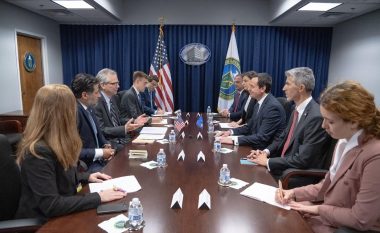 Kurti dhe Rizvanolli priten në takim nga Ndihmës Sekretari amerikan i Energjisë, Light i përgëzon për marrëveshjen me MCC-në