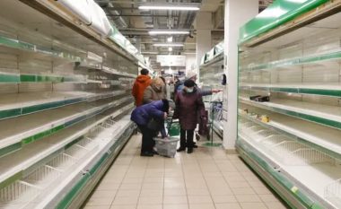 Sanksionet ‘kanë sakatosur’ ekonominë ruse, zbulon një hulumtim
