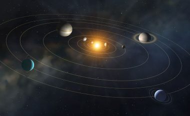 Në rritje numri i të famshmëve që u vënë fëmijëve emra planetësh