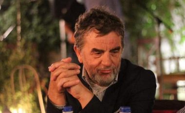 Komedia apo mënyra më e çuditshme e përballjes me ligjet e kozmosit