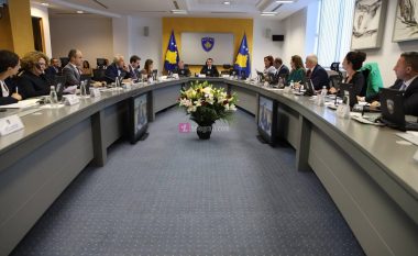 Qeveria vendos për vazhdimin e masave emergjente për furnizim me energji