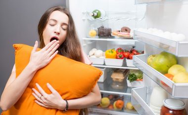 Nëse flini keq, dieta juaj ndryshon