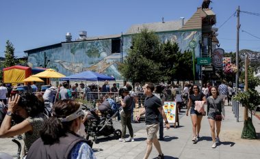 San Francisko ndërton një tualet publik që do të kushtojë 1.7 milion dollarë dhe nuk do të përfundojë deri në vitin 2025