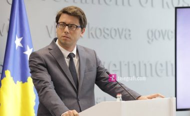 Murati shuan shpresat e punëtorëve: S’ka shtesa për sektorin privat, bizneset duhet t’ua rrisin pagat