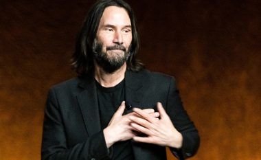 Keanu Reeves ka një mesazh të fuqishëm për të gjithë ne: “Çdo ditë është e veçantë. E nesërmja nuk është e sigurt, jetoni të tashmen!”
