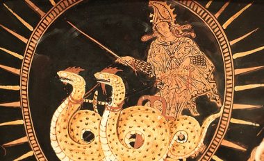 “Medea” si bazë e tragjedisë apo vetë pasoja e një gruaje