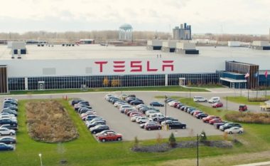 Tesla po përgatitet që më në fund të hyjë në tregun indian