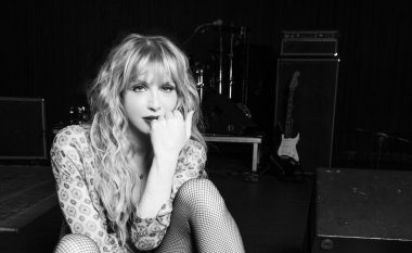 “Rock and Roll Hall of Fame”, shko në dreq të mallkuar!