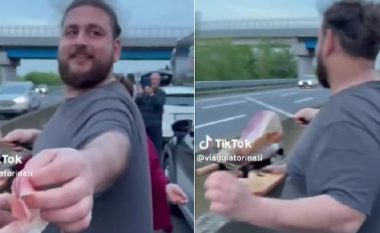 Ngecën në trafik, kolonat e gjata u krijuan – italiani u servon pasagjerëve proshutë