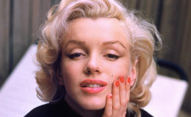 Vazelinë në fytyrë dhe ushtrime çdo mëngjes: Truket që e mbanin Marilyn Monroe të dukej perfekt