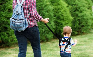 Rripi lidhës për fëmijët mund të ndikojë negativisht në zhvillimin e tyre