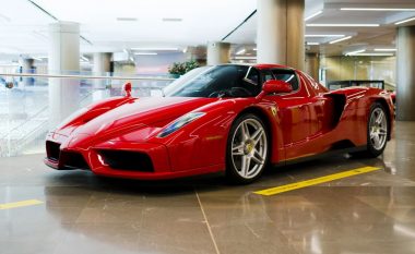 Fernando Alonso shiti Ferrari Enzo-n e tij për 5.4 milionë euro