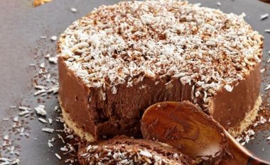 Tortë e akullt greke: Ëmbëlsirë mediterane nr. 1 për të gjitha stinët e vitit!