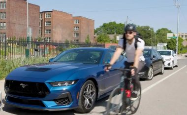 Ford Mustang 2024mund të mbrojë këmbësorët me sistemin ‘Exit Warning’