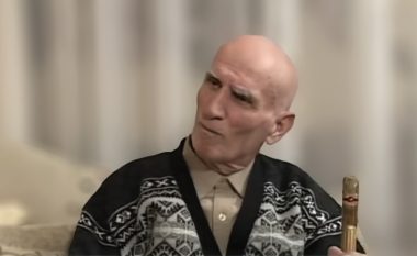 Kur Ahmet Spahiu ishte 18 vjeç: Femrat i merrnim në besë, pas shfaqjes i kthenim në shtëpi