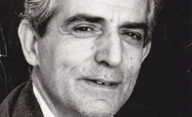 Kur Maksut Shehu ishte 18 vjeç: Kam qenë gëlltitës i librave