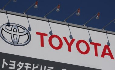 Pezullohet prodhimi në Japoni i Toyota-s për shkak të një mosfunksionimi të sistemit të prodhimit