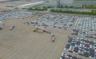 Mijëra modele të Tesla Model 3 janë në pritje për dërgesa nga Shanghai