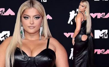 Bebe Rexha merr vëmendje në MTV VMA me fustanin me prerje që ia ekspozonte të pasmet