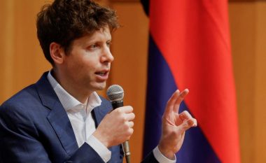 Sam Altman thotë se është e mundur që të ketë keqkuptime pas rregullave të reja të inteligjenës artificiale, por se nuk duhet të ketë frikë