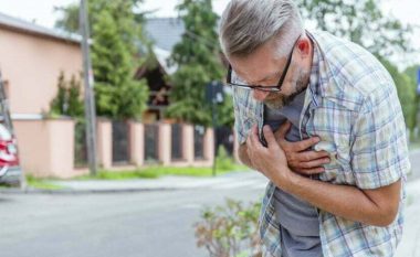 Ataku kardiak – çfarë të bëhet dhe si të silleni