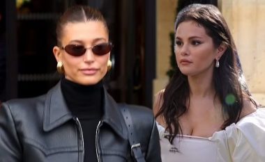 Hailey Bieber dhe Selena Gomez shihen duke dalë nga i njëjti restorant në Paris, fansat pretendojnë se ato darkuan bashkë