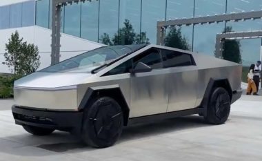 Parashihet që Tesla të nxjerrë deri në 260 mijë njësi të Cybertruck deri në vitin 2025