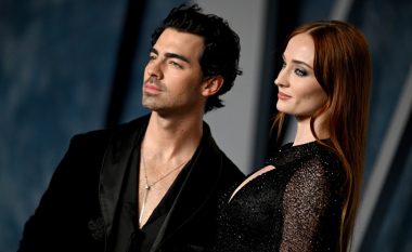 Joe Jonas dhe Sophie Turner arrijnë marrëveshje të re të përkohshme kujdestarie për fëmijët