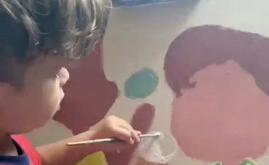 Si shumë të vogël e ëma e kishte lejuar të vizatojë nëpër muret e shtëpisë, sot 4-vjeçari nga Peruja imiton “kryeveprat” e Van Gogh