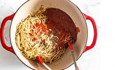 Truket me të cilat do të përgatisni gjithmonë salcë të përsosur për shpageta