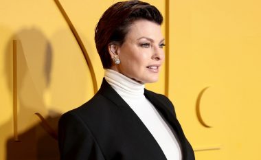 Rrëfimi i Linda Evangelista për dietat që iu nënshtrua gjatë karrierës: Më mbaruan paratë, ashtu që pija vetëm ujë