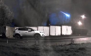 Meteori ndriçon qiellin mbi Britaninë e Madhe, kamerat e sigurisë kapin momentin