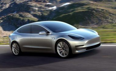 Pse veturat Tesla që prodhohen në Evropë po rezultojnë më të mira sesa ato në Amerikë?