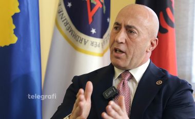 Haradinaj përkujton 26-vjetorin e rënies së heronjve Abdullah Tahiri dhe Enver Topalli