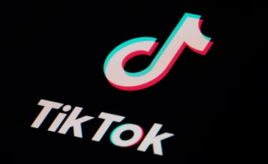 TikTok kërkon fjalëkalimin e telefonit, askush nuk e di pse