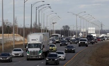 Kanadaja me rregullore përfundimtare, nga viti 2035 do të shiten vetëm automjete me emetim zero