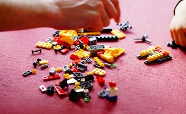 A keni menduar ndonjëherë se çfarë përfaqëson LEGO?