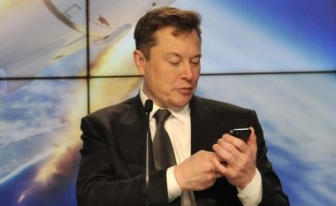 Musk nuk do ta përdor numrin e telefonit, miliarderi shpjegoi pse e ka marrë këtë vendim