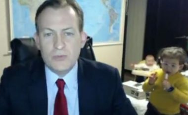 I mbani mend fëmijët që “i shkatërruan” intervistën ekspertit të njohur? Shikoni si duken sot, shtatë vjet më vonë!