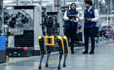 Qentë robotikë “patrullojnë” në fabrikat e BMW-së