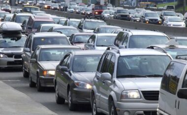 DhTIK i kërkon Avokatit të Popullit nisjen e hetimit për bllokadën e automjeteve të bizneseve
