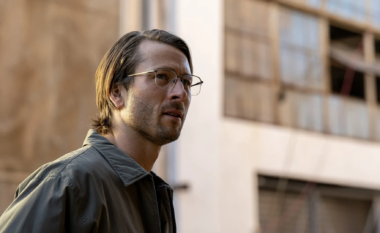 Është publikuar prej vetëm dy ditësh në Netflix, “Hit Man” po llogaritet tashmë si një prej filmave më të mirë të vitit