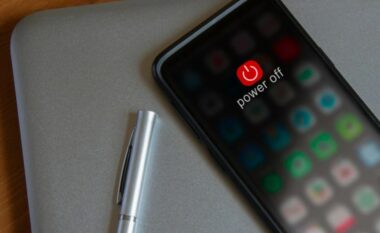 Pse duhet së paku një herë në javë ta fikni krejtësisht telefonin