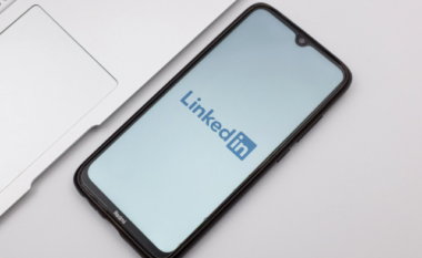 LinkedIn prezanton veçori të reja të fuqizuara nga AI