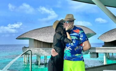 Pas pushimeve në Maldive, Diola Dosti dhe Erolld Belegu vizitojnë qytetin e bukur të Ulqinit